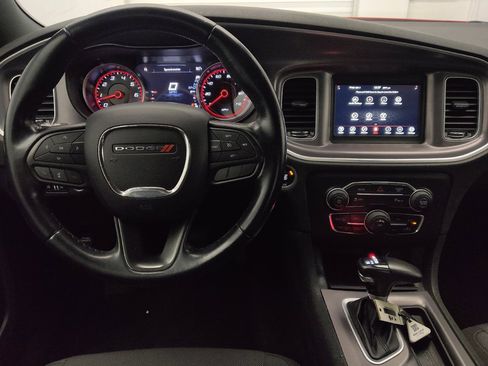 Used 2022 Dodge Charger SXT RWD image 22