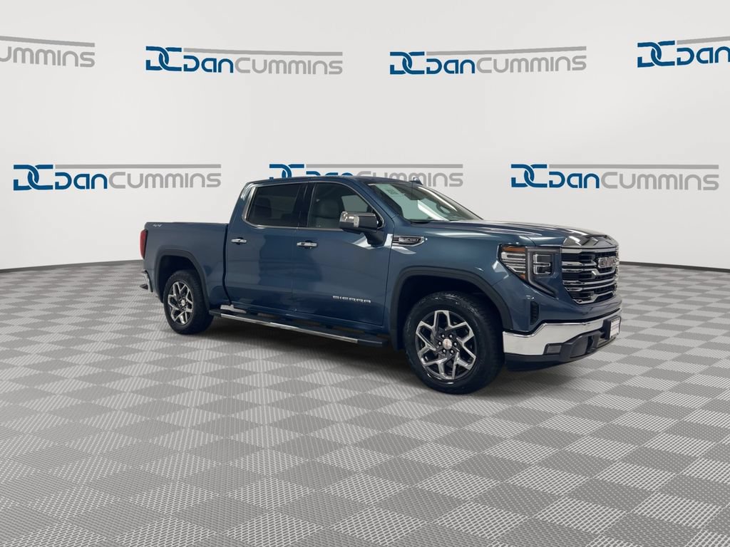 Used 2024 GMC Sierra 1500 SLT w/ SLT Premium Package AWD/4WD image 2