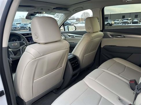 Certified 2023 Cadillac XT5 Premium Luxury image 32
