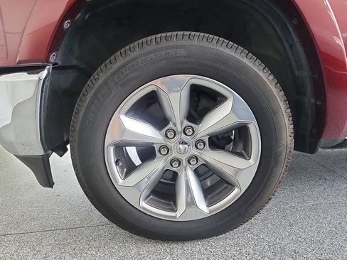 Used 2021 RAM 1500 Limited RWD image 32