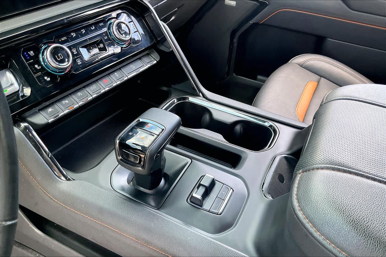 Certified 2025 GMC Sierra 1500 AT4 AWD/4WD image 16