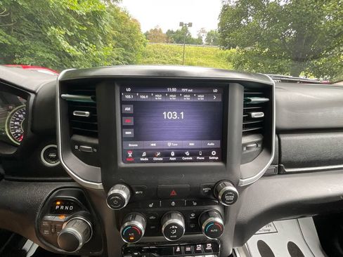 Used 2020 RAM 1500 Big Horn AWD/4WD image 17