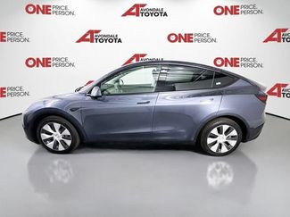 Used 2023 Tesla Model Y Long Range AWD/4WD video 4