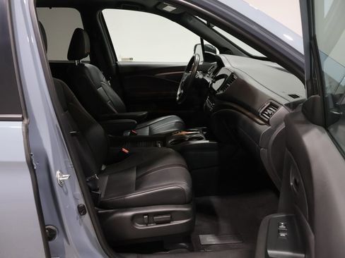 Used 2023 Honda Passport TrailSport image 26