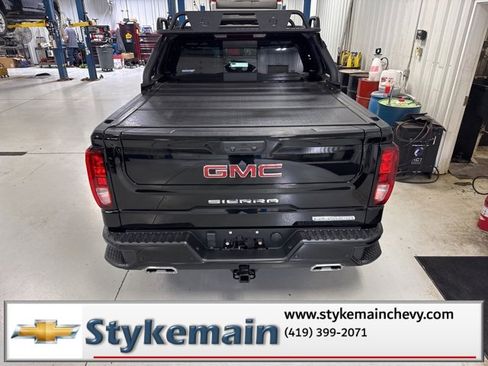 Used 2022 GMC Sierra 1500 Elevation w/ Elevation Premium Package image 11