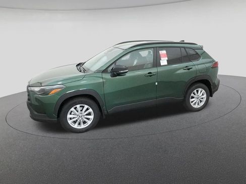 New 2026 Toyota Corolla Cross LE image 2