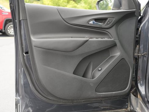 Used 2022 Chevrolet Equinox LT AWD/4WD image 14