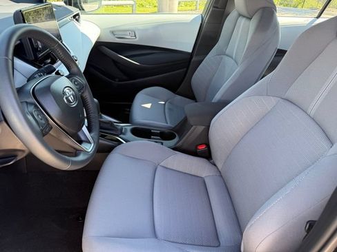 Used 2026 Toyota Corolla SE FWD image 12
