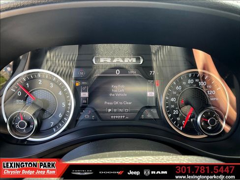Used 2024 RAM 1500 Laramie AWD/4WD image 14