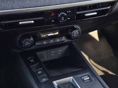 New 2026 Nissan Kicks SV image 20