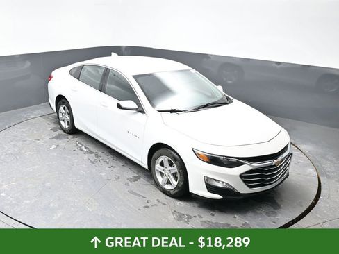 Used 2024 Chevrolet Malibu LT image 44