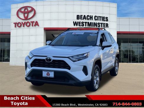 Certified 2025 Toyota RAV4 XLE image 5