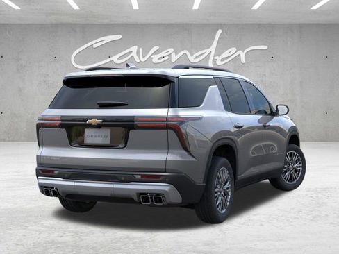 New 2026 Chevrolet Traverse LT image 4