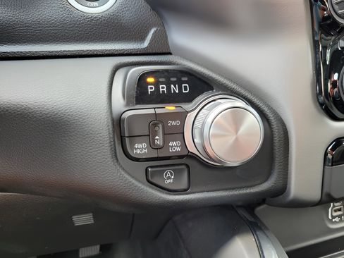 Used 2024 RAM 1500 Laramie image 22