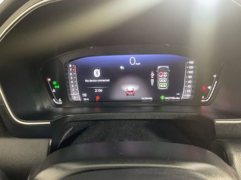 Used 2025 Honda Pilot Black Edition image 26