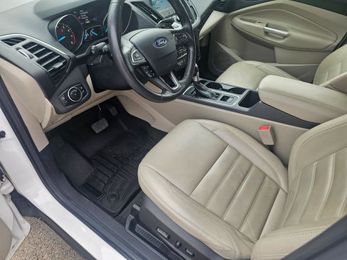 Used 2017 Ford Escape Titanium w/ Equipment Group 301A AWD/4WD image 24