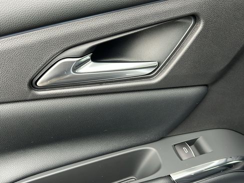 New 2026 Chevrolet Traverse RS w/ LPO, Floor Liner Package image 14