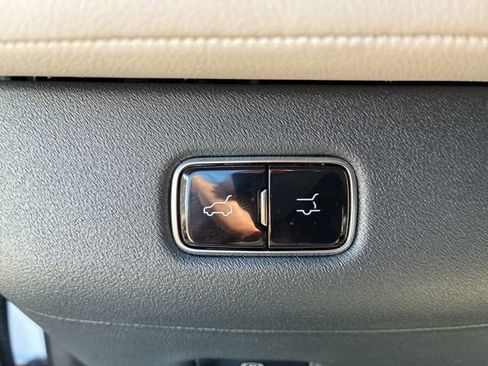 Used 2025 Lincoln Navigator L Reserve image 51