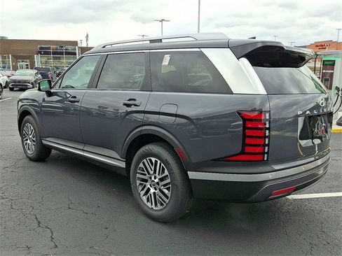 New 2026 Hyundai Palisade SEL image 3