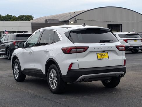 Used 2024 Ford Escape Active AWD/4WD image 5