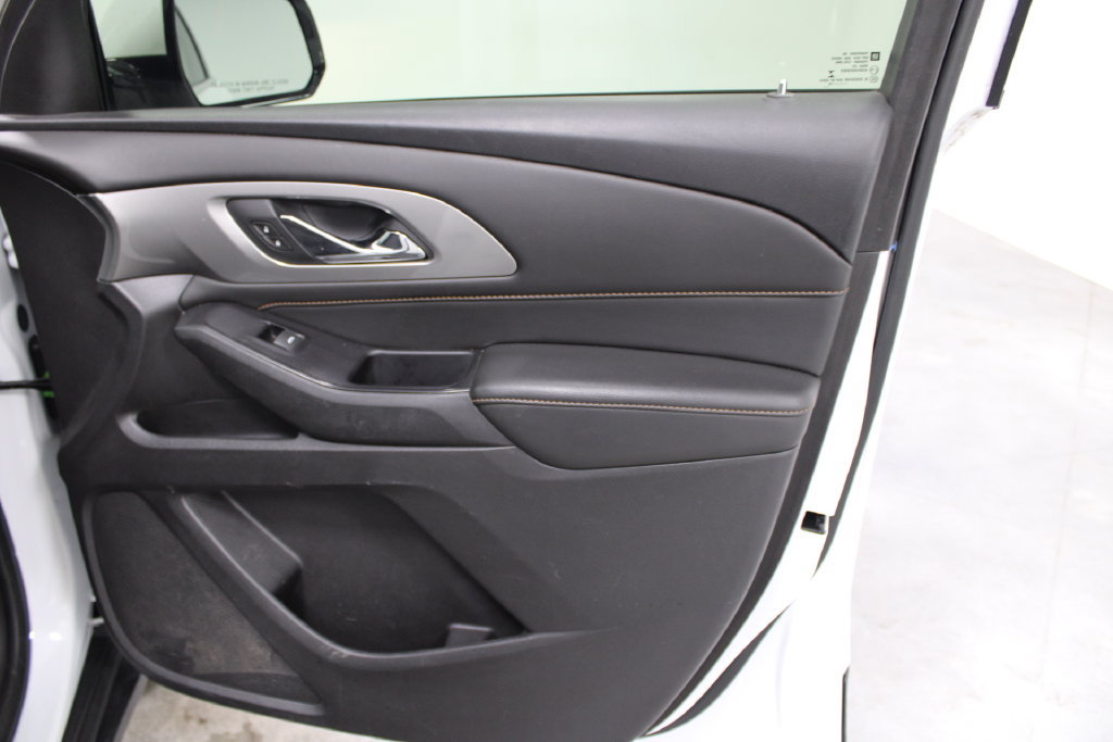 Used 2018 Chevrolet Traverse LT FWD image 23