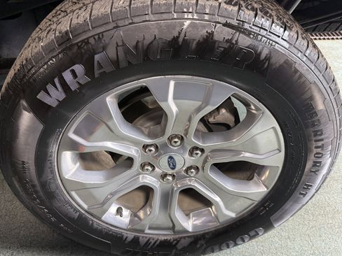 Used 2021 Ford F150 Platinum w/ Equipment Group 701A High AWD/4WD image 33