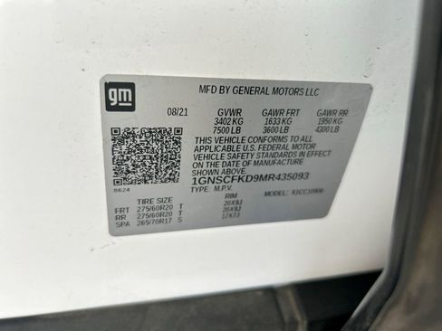 Used 2021 Chevrolet Suburban Premier RWD image 54