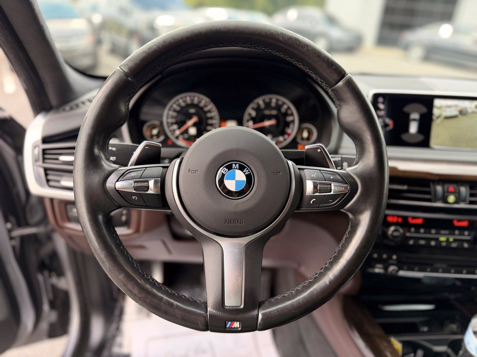 Used 2017 BMW X5 xDrive50i AWD/4WD image 18
