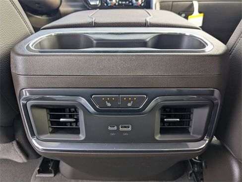 New 2026 GMC Sierra 1500 Denali w/ Denali Reserve Package image 17