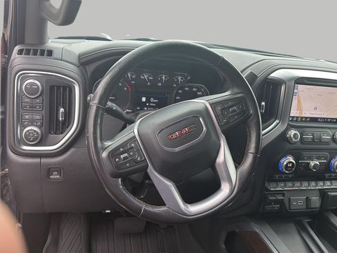 Used 2022 GMC Sierra 1500 SLT w/ SLT Premium Plus Package AWD/4WD image 4