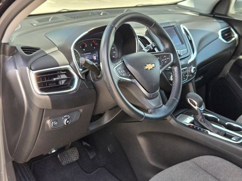 Used 2023 Chevrolet Equinox LT FWD image 10
