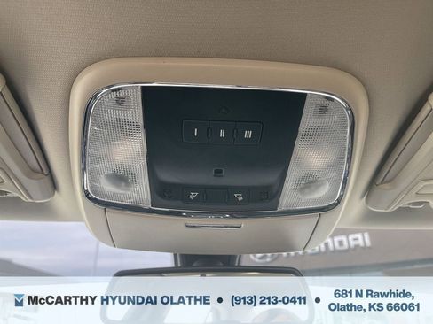 Used 2022 Chrysler 300 Touring L w/ Comfort Group RWD image 32