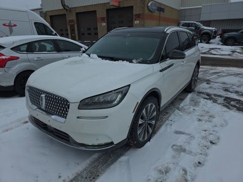 Used 2020 Lincoln Corsair Reserve w/ Equipment Group 201A image 2