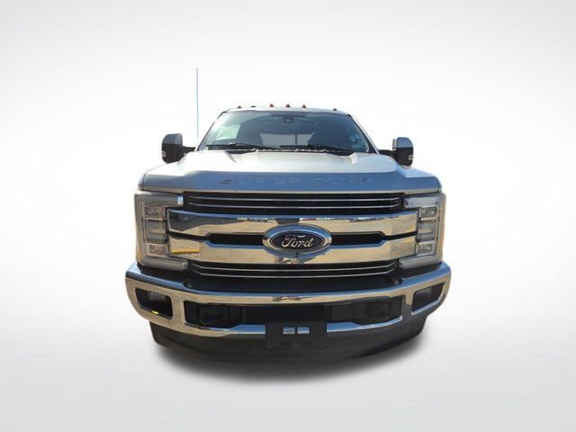 Used 2018 Ford F350 Lariat w/ Lariat Ultimate Package AWD/4WD image 2