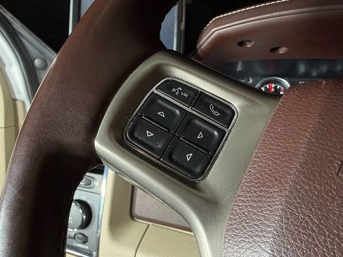Used 2016 RAM 3500 Laramie w/ Cold Weather Group AWD/4WD image 13