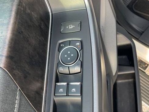 Used 2023 Ford F250 Lariat w/ Lariat Ultimate Package AWD/4WD image 28