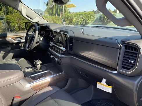 New 2026 GMC Sierra 1500 Elevation w/ Elevation Premium Package image 29