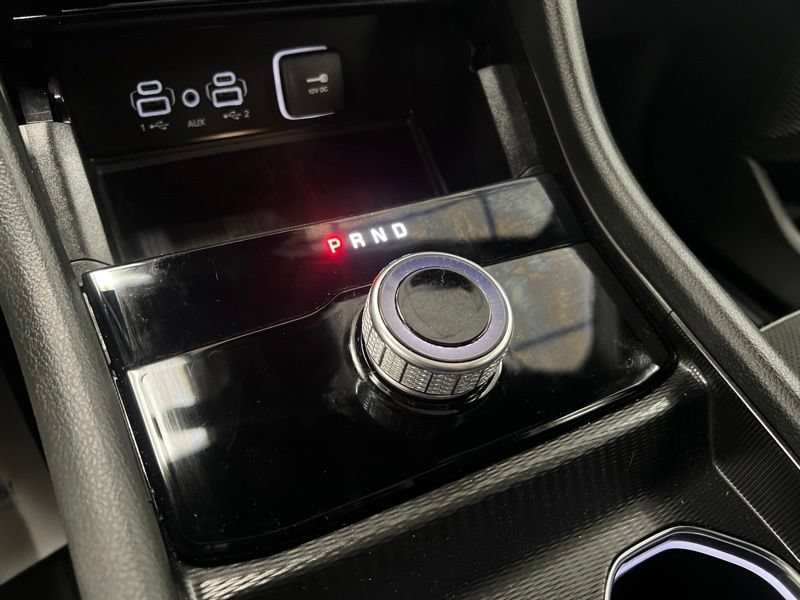 Used 2025 Jeep Grand Cherokee Altitude AWD/4WD image 30