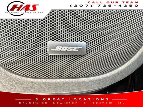 Used 2021 GMC Acadia SLT image 16