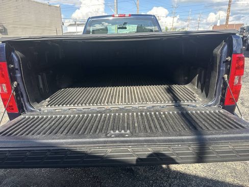 Used 2011 Chevrolet Silverado 1500 W/T w/ LS Package AWD/4WD image 6