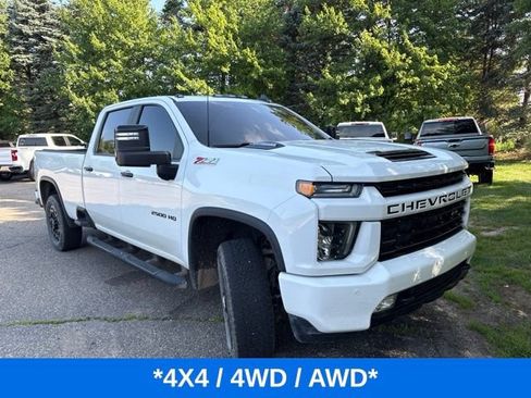 Used 2022 Chevrolet Silverado 2500 LT w/ Z71 Sport Edition AWD/4WD image 2