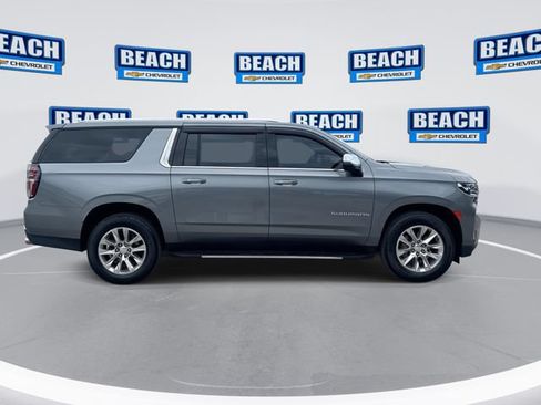 Used 2021 Chevrolet Suburban Premier AWD/4WD image 9