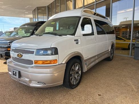 New 2026 Chevrolet Express 2500 w/ Driver Convenience Package RWD image 7
