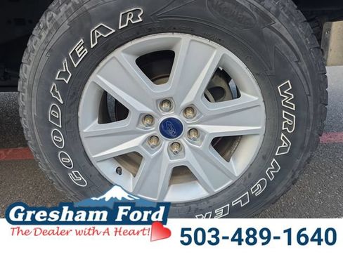 Used 2016 Ford F150 XLT w/ Equipment Group 301A Mid AWD/4WD image 23
