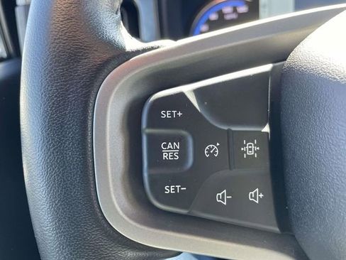 Used 2023 Ford Bronco Badlands image 24