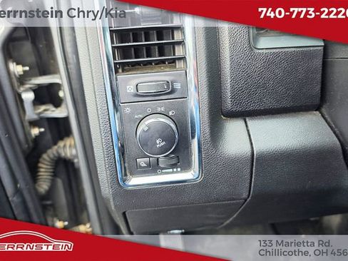Used 2013 RAM 1500 Laramie w/ Convenience Group AWD/4WD image 17