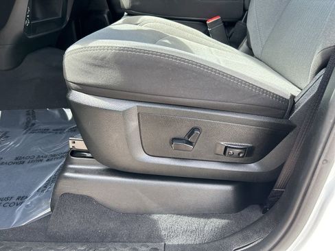 Used 2024 RAM 3500 Big Horn image 10