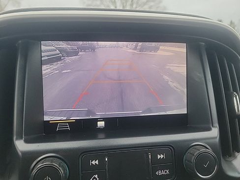 Used 2019 GMC Canyon SLE w/ SLE Convenience Package image 14