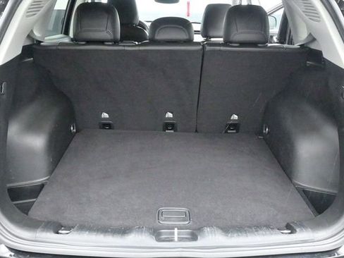 Used 2022 Jeep Compass Limited image 13