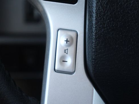 Used 2014 Toyota Sequoia SR5 w/ Sport Appearance Package AWD/4WD image 27